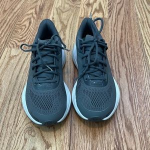 Lululemon blissfeel tennis shoes gray size 7